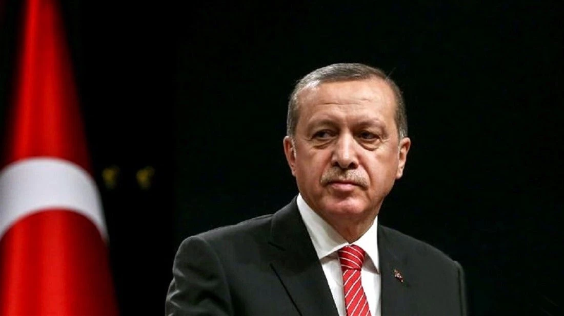 Ο «Σουλτάνος» Ερντογάν τρομάζει και τον τουρισμό στην Ελλάδα